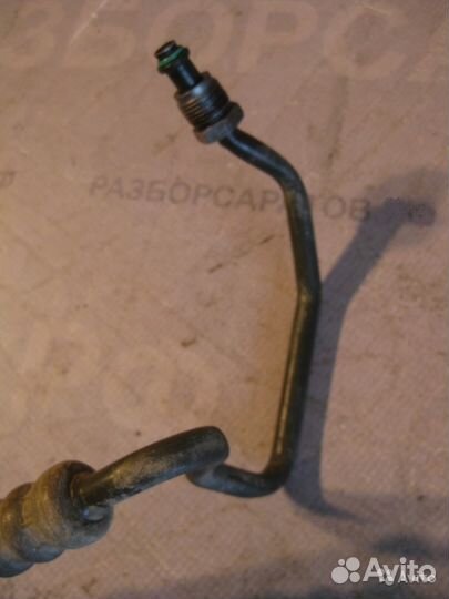 Трубка гура Опель Астра Н