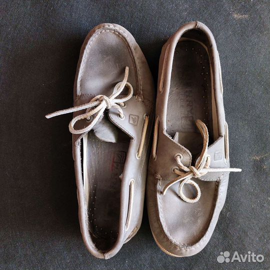 Топсайдеры sperry