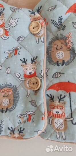 Жилетка на малыша 2-4 месяца