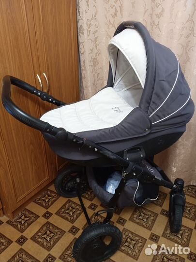 Коляска zippy 3 в 1