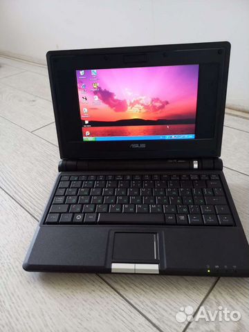 Нетбук Аsus Eee pc700