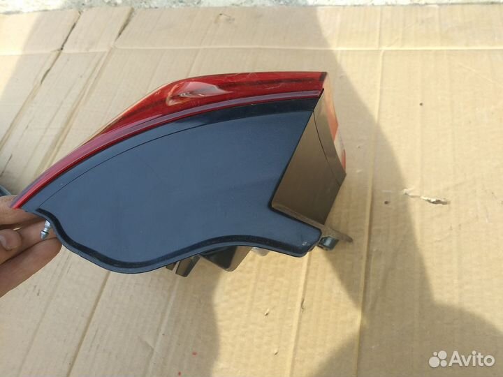 Фонарь задний правый Kia Sorento