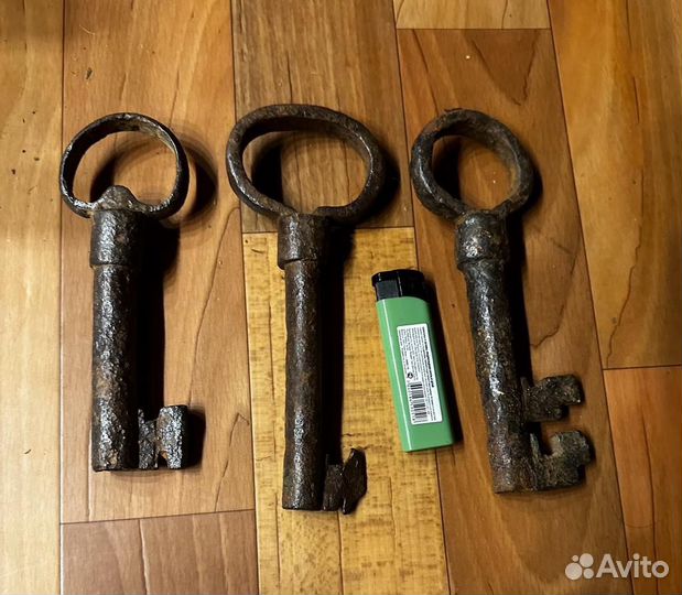 Ключи амбарные старинные