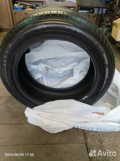 Goodyear EfficientGrip SUV 225/55 R19 90L