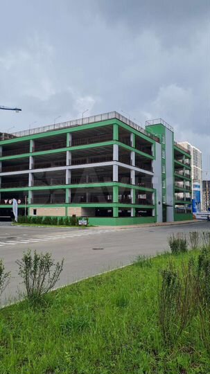 Машиноместо, 13 м²