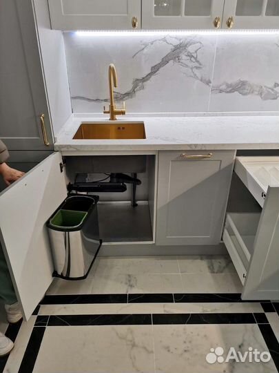 Кухня угловая на заказ от фабрики