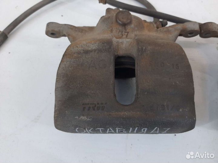 Суппорт передний Шкода Октавия а7