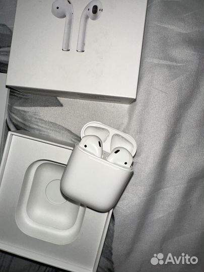 Apple Airpods 2