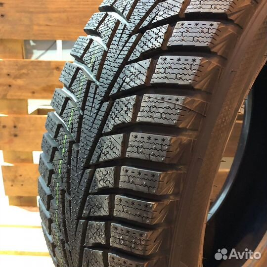 Hankook Winter I'Cept X RW10 225/65 R17 102T