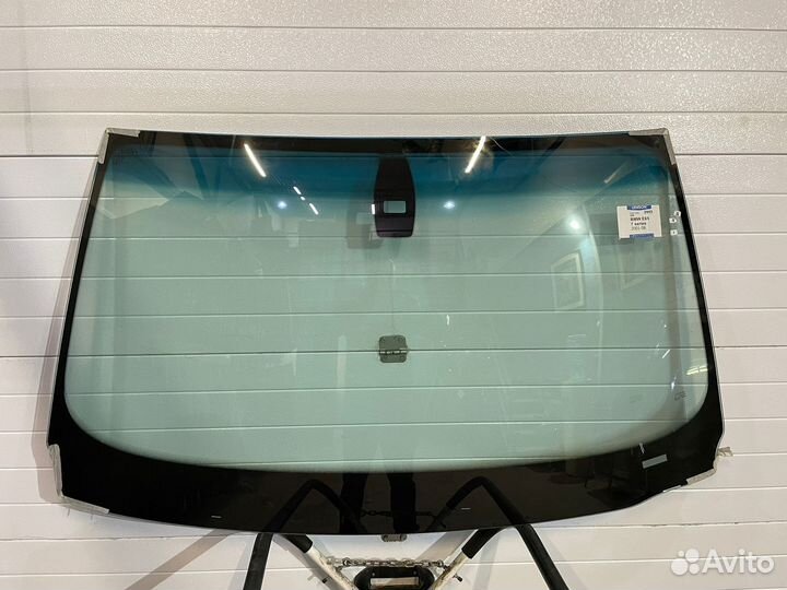 Лобовое стекло Бмв е65