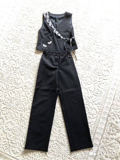 Школьный костюм для девочки