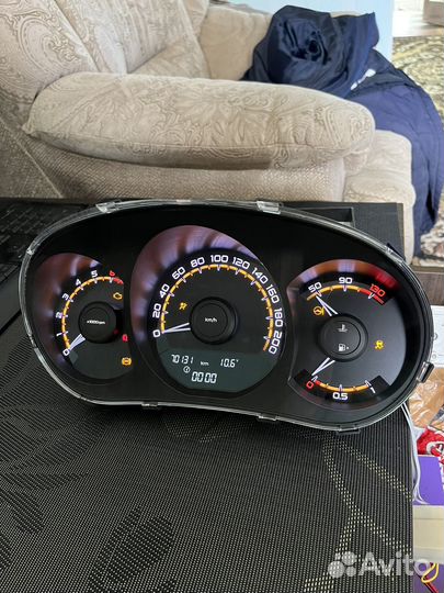 Комбинация приборов LADA vesta