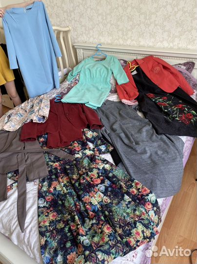 Продам женские вещи
