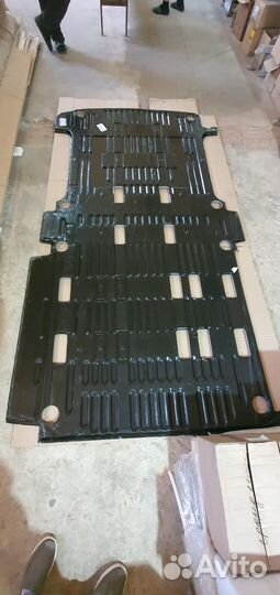 Автомобильные коврики резиновые