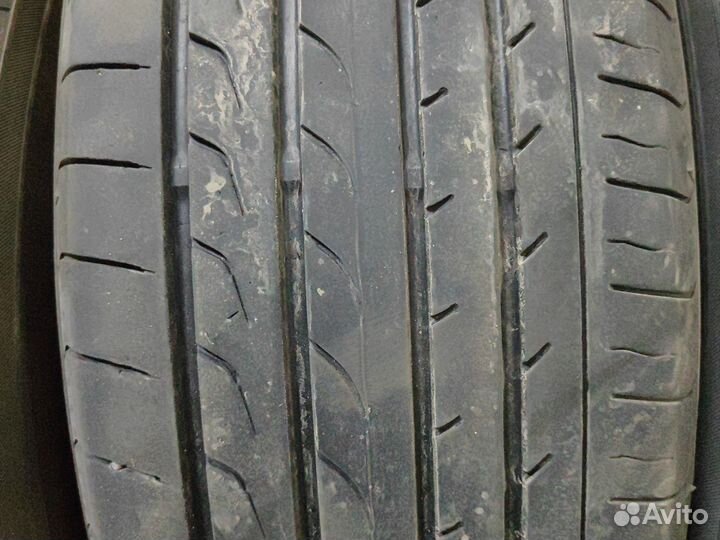 Yokohama BluEarth RV-02 225/65 R17 106V