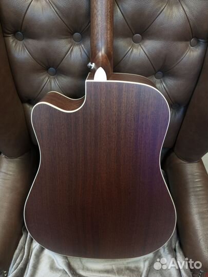 Гитара электроакустическая из массива Cort