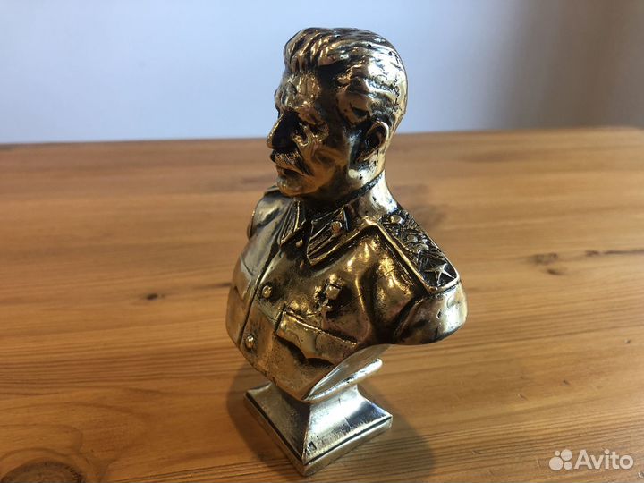 Бюст Сталин бронза