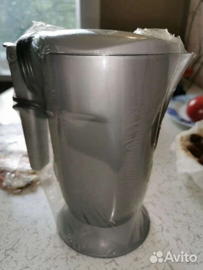 Чайник электрический новый