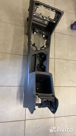 Центральная консоль tiguan 2