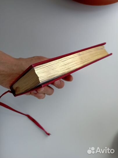 Книга на английском Huckleberry Finn