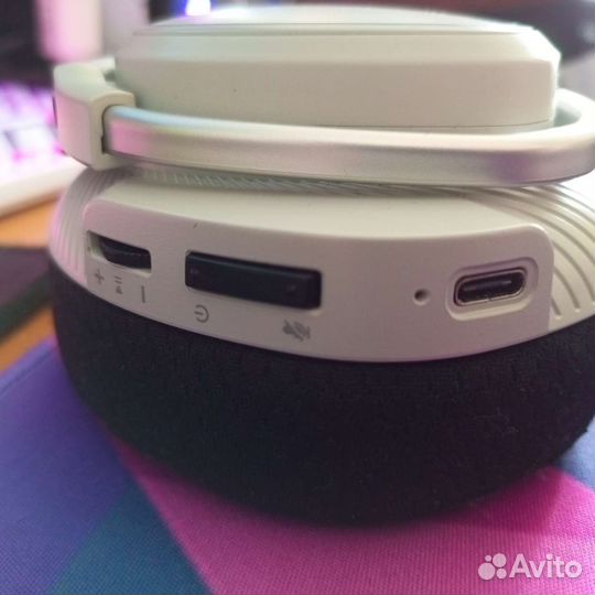 Наушники MR 710