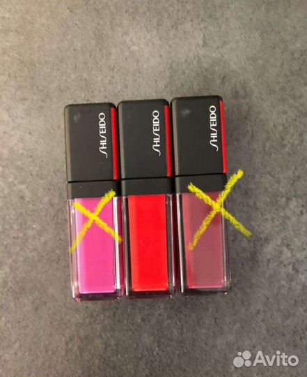 Shiseido помада / блеск для губ. Новый