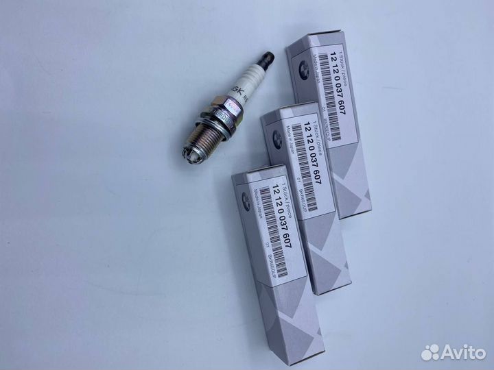 Свеча зажигания HighPower 12120037607 BMW оригинал