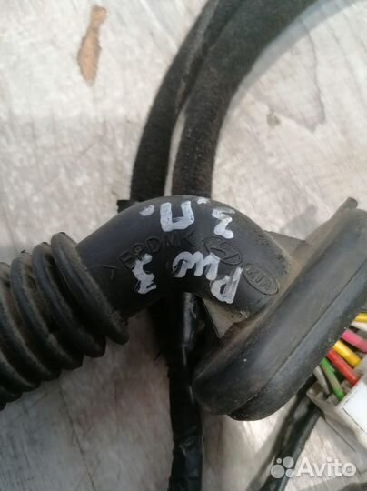 Проводка двери коса Kia RIO 3 Прав