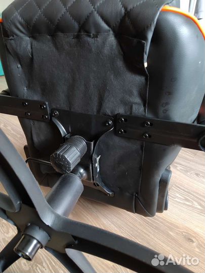 Игровое компьютерное кресло б/у
