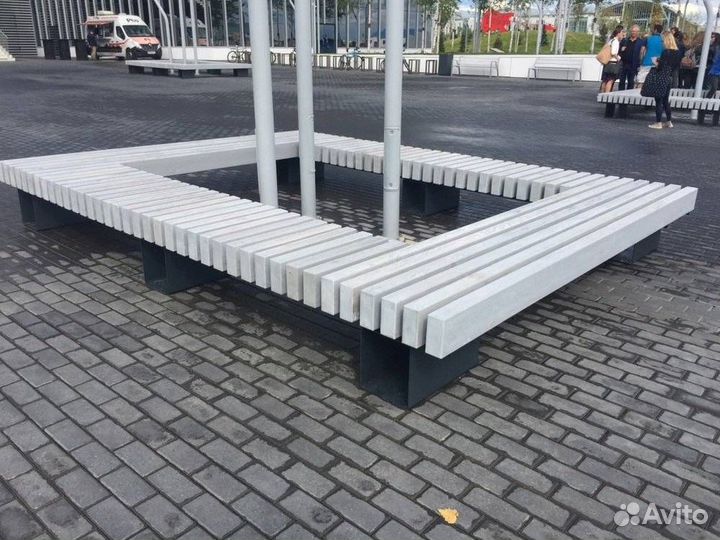 Скамейка стальная вокруг дерева или столба «Сколково» без спинки Бук