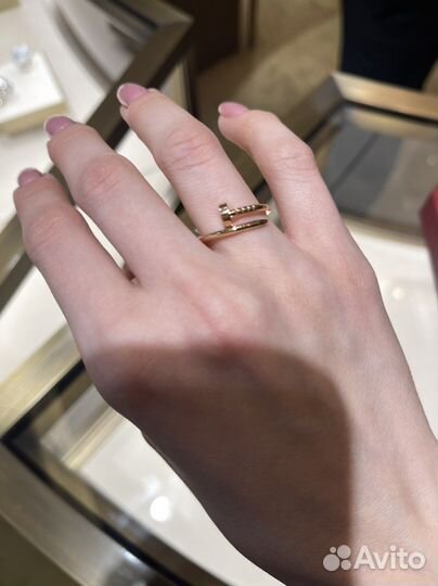 Байер Выкуп брендовых вещей из Бутиков