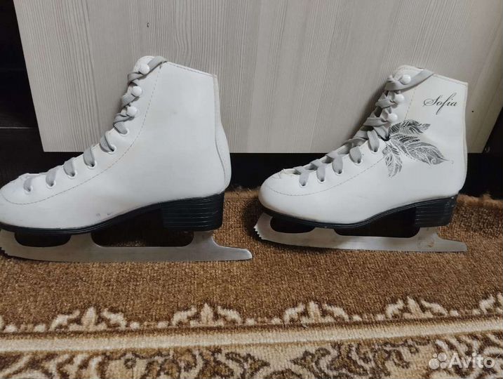 Коньки фигурные 32 размер