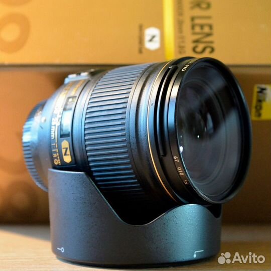 Объектив Nikon AF-S nikkor 28 mm f/1.8 G