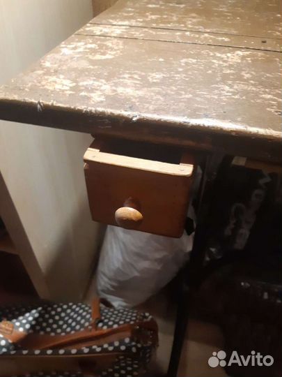 Швейная машина Singer