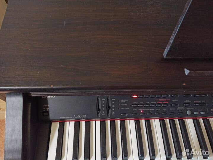 Пианино Casio AL-100R 88 клавиш с подсветкой