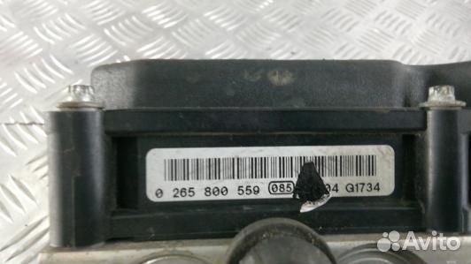 Блок ABS renault clio 3 (5BL06KW01)