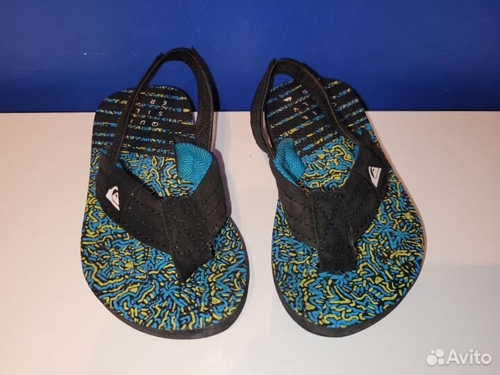 Детские пляжные шлёпки и сланцы, разных размеров