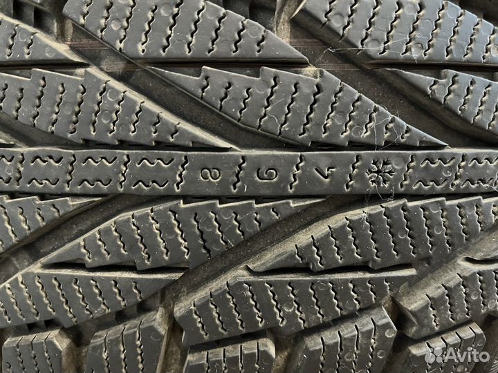 Nokian Tyres Hakkapeliitta R2 SUV 225/60 R18 R