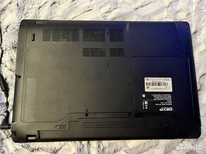 Ноутбук dexp