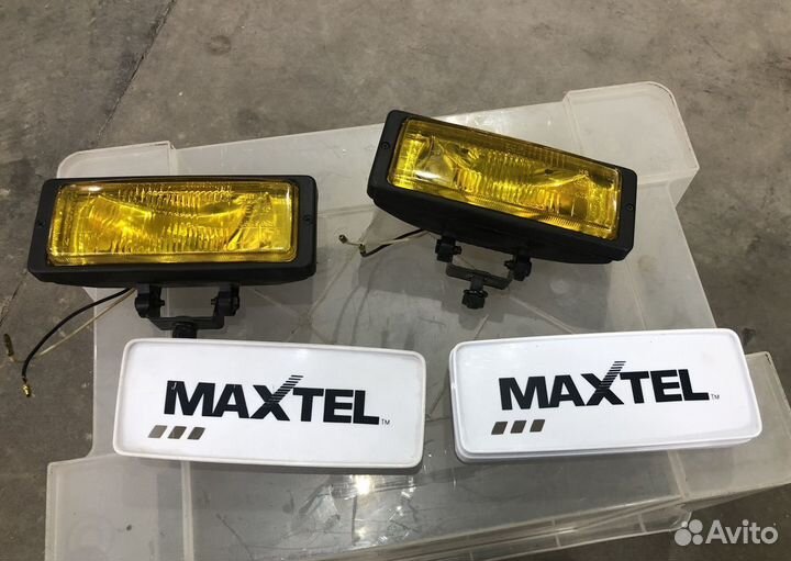 Фара дополнительная прямоугольная maxtel (желтая)