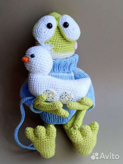 Лягушка вязаная игрушка ручной работы