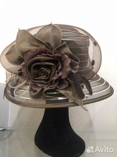 Шляпка женская