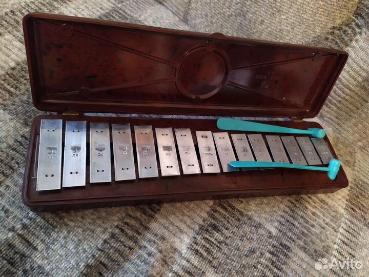 Детская игрушка металлофон СССР 60-х годов
