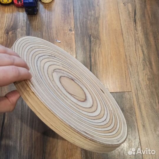 Подставка под еду блюдце или арена для волчков