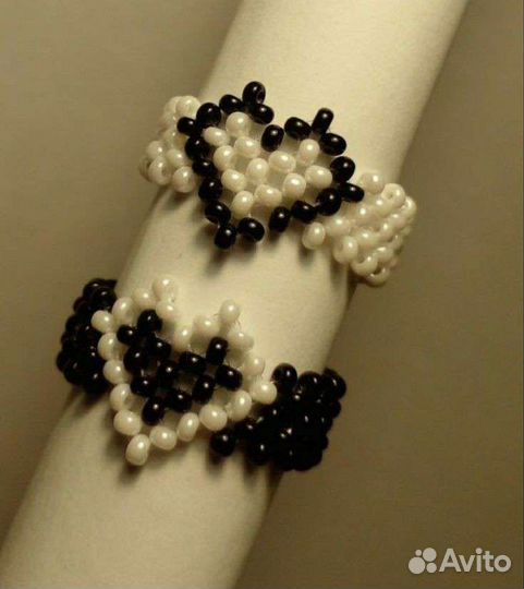 Украшения из бисера