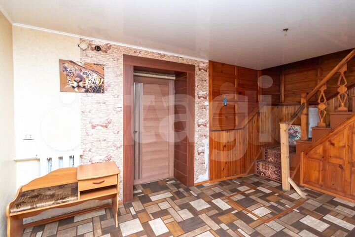 Дом 202 м² на участке 13 сот.