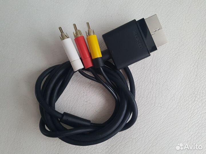 Композитный AV-кабель для XBox 360 Slim. Оригинал