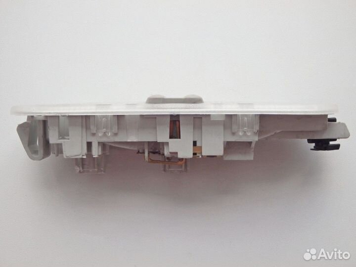 Плафон салонный Largus Logan Megane