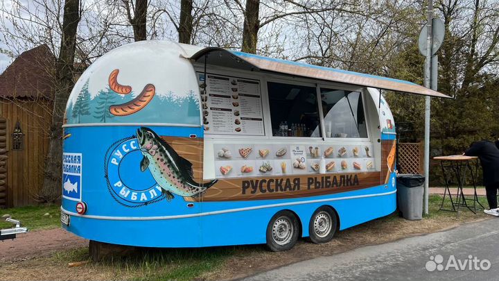 Мобильный прицеп на колесах