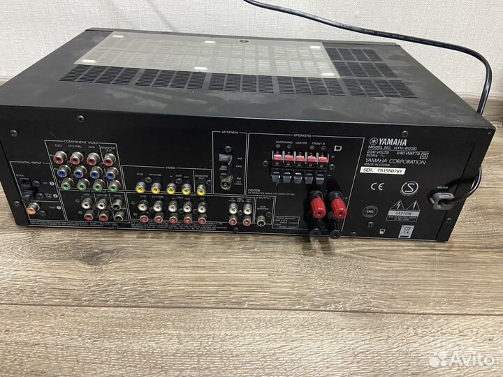 Yamaha стерео ресивер, усилитель